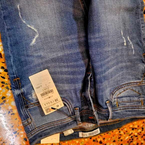 Zara Denim - Brand New Zara jeans